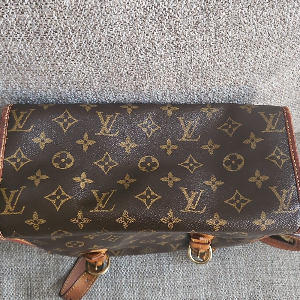 Louis Vuitton Monogram Bag - Picture 4 of 11